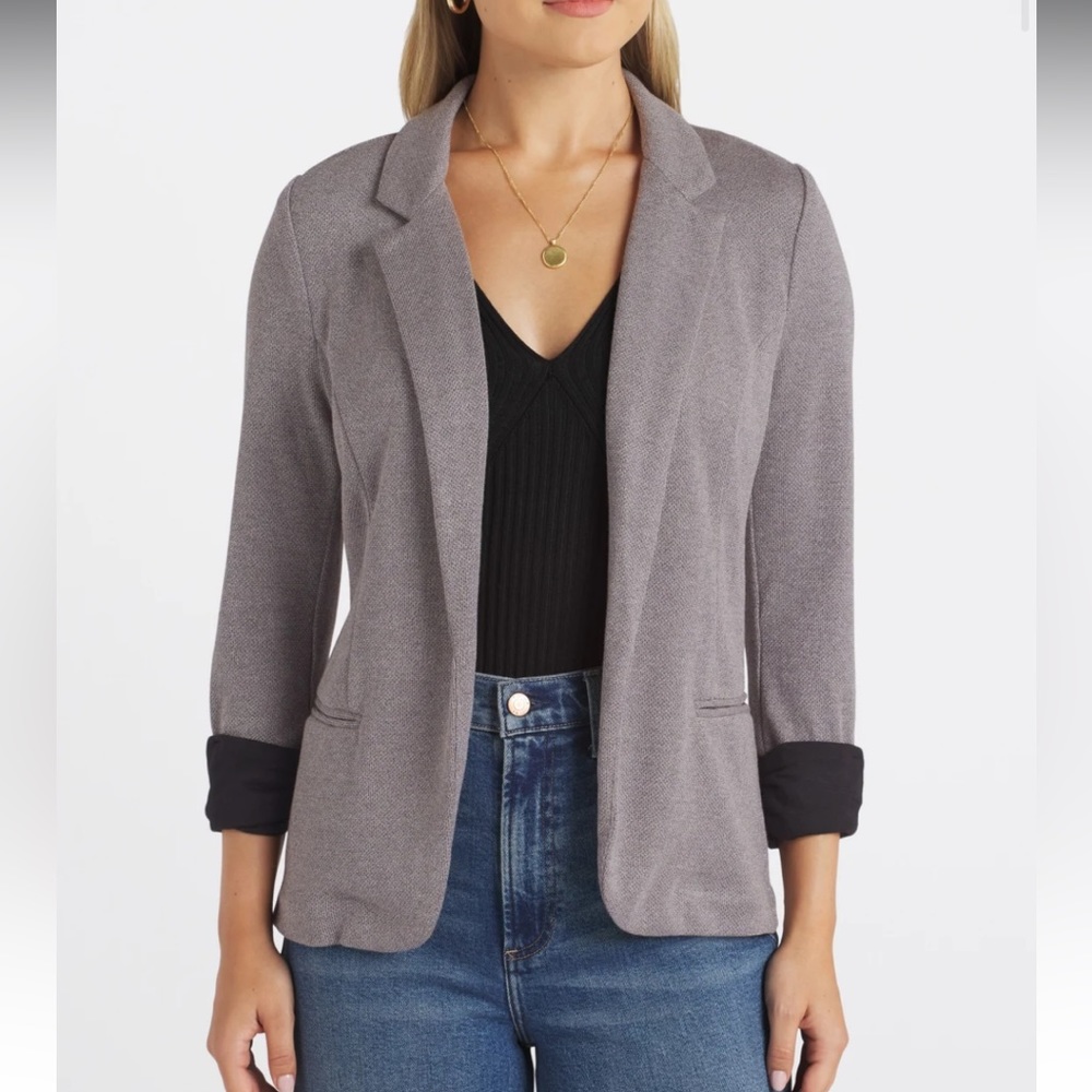 Gray Skies Are Blue Asa Knit Blazer